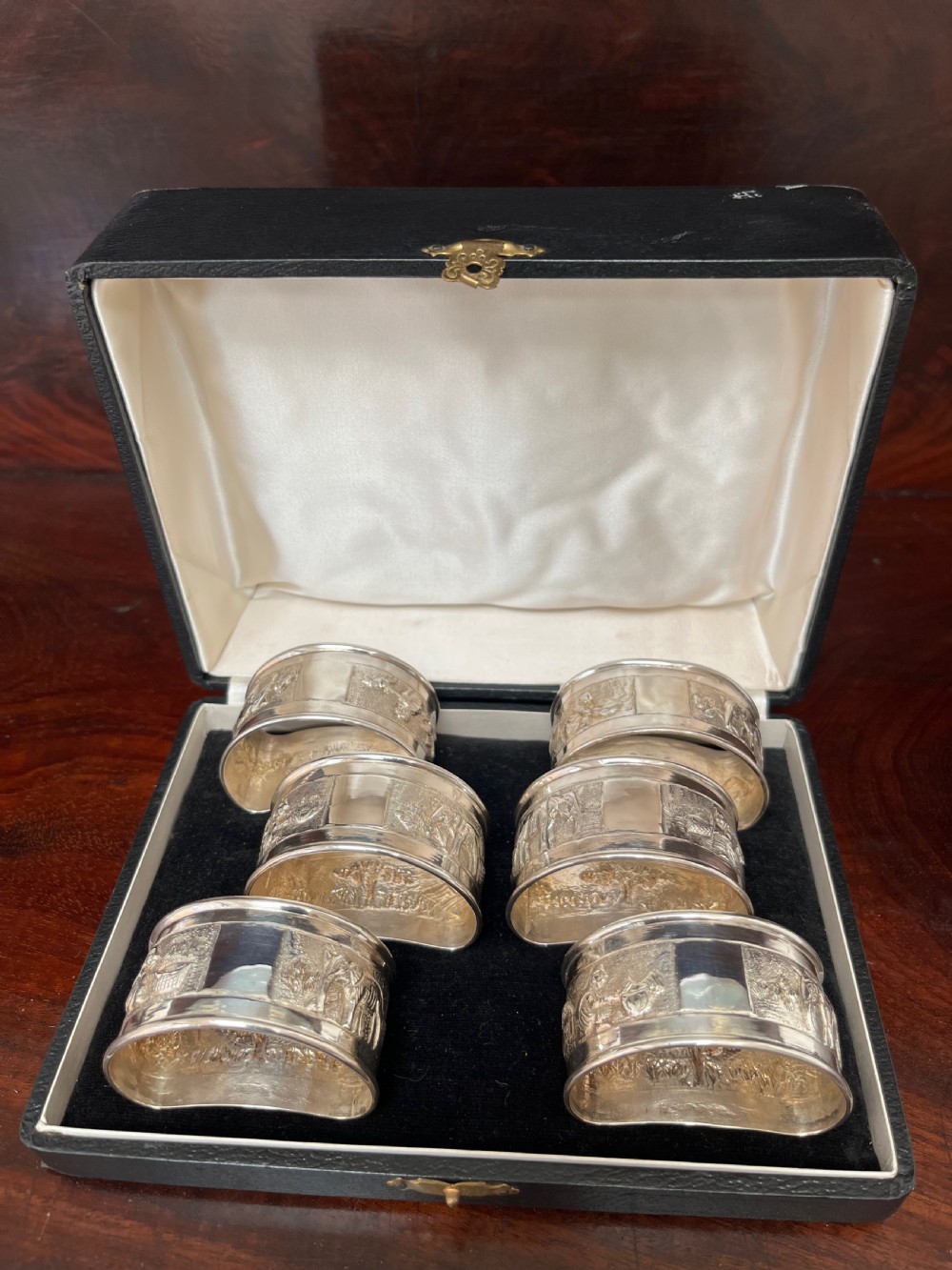 cased set of six silver napkin rings